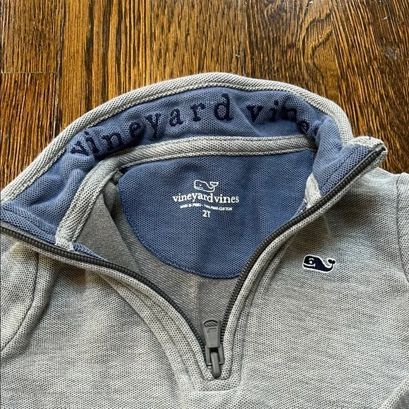 Vineyard Vines Gray Zip Up Sweater with Standing Collar - Picture 2 of 3